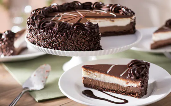 Olive Garden Menu with Prices & Calories 2026 180 Black Tie Mousse Cake
