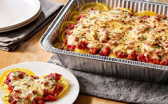 Olive Garden Menu with Prices & Calories 2026 14 Cheese Ravioli with Marinara or Meat Sauce (Serves 4 – 6)