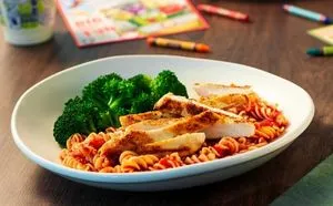 Olive Garden Menu with Prices & Calories 2026 131 Grilled Chicken with Rotini Pasta & Marinara (kids)