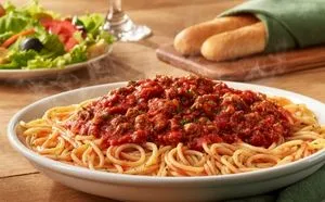 Olive Garden Menu with Prices & Calories 2026 41 Spaghetti with Meat Sauce